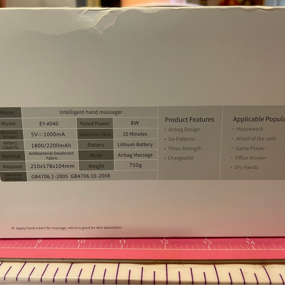 Hand massager with charger included, never used - Picture 4 of 6